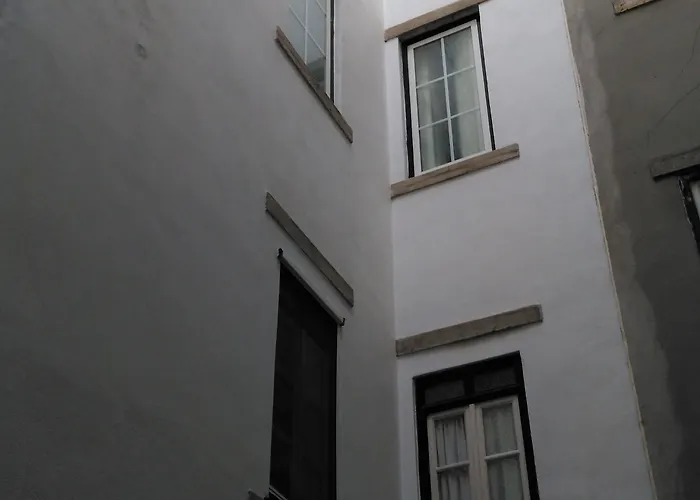 Residencial Marisela Guest house 2*