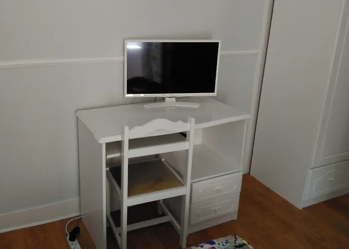 Residencial Marisela Guest house